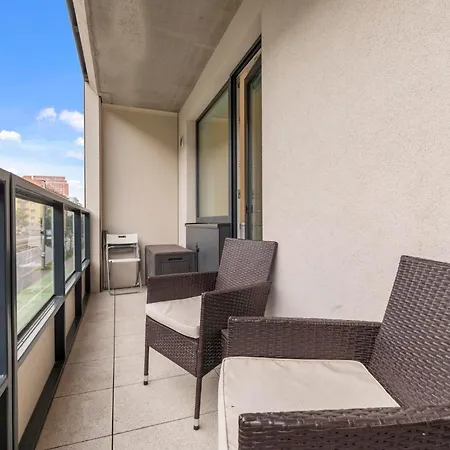 Twin 1 In - With Parking Appartement Bratislava